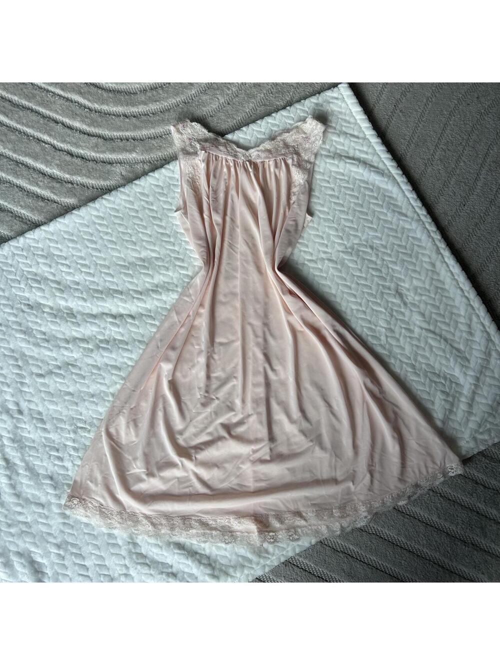 Shadowline pink lace slip dress with lace trim #slip #lingerie